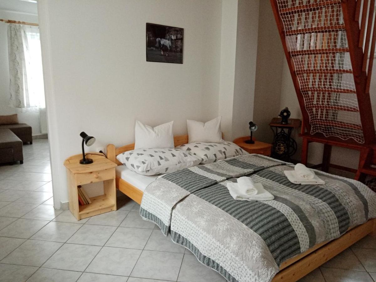 Eötvös nyaraló Siófok Exterior foto
